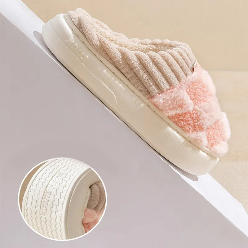 Cozy Plaid Plush Slippers – Soft Warm Indoor House Shoes