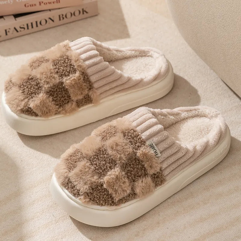 Cozy Plaid Plush Slippers – Soft Warm Indoor House Shoes