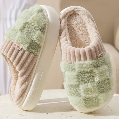 Cozy Plaid Plush Slippers – Soft Warm Indoor House Shoes